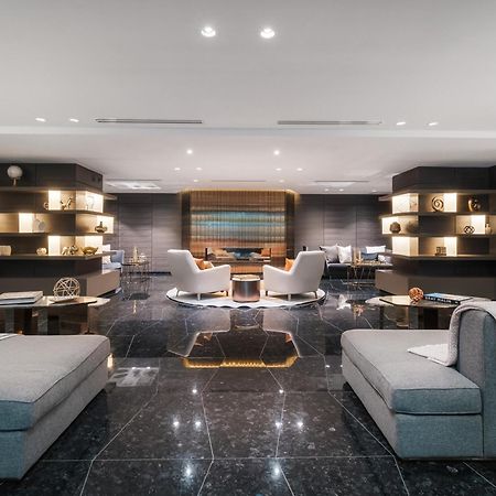 พาราด็อกซ์ โฮเทล แวนคูเวอร์ Hotel ภายนอก รูปภาพ