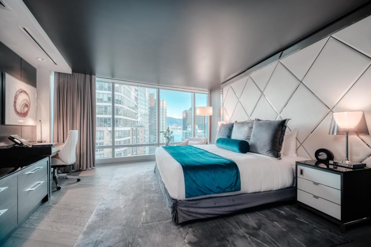 พาราด็อกซ์ โฮเทล แวนคูเวอร์ Hotel ภายนอก รูปภาพ