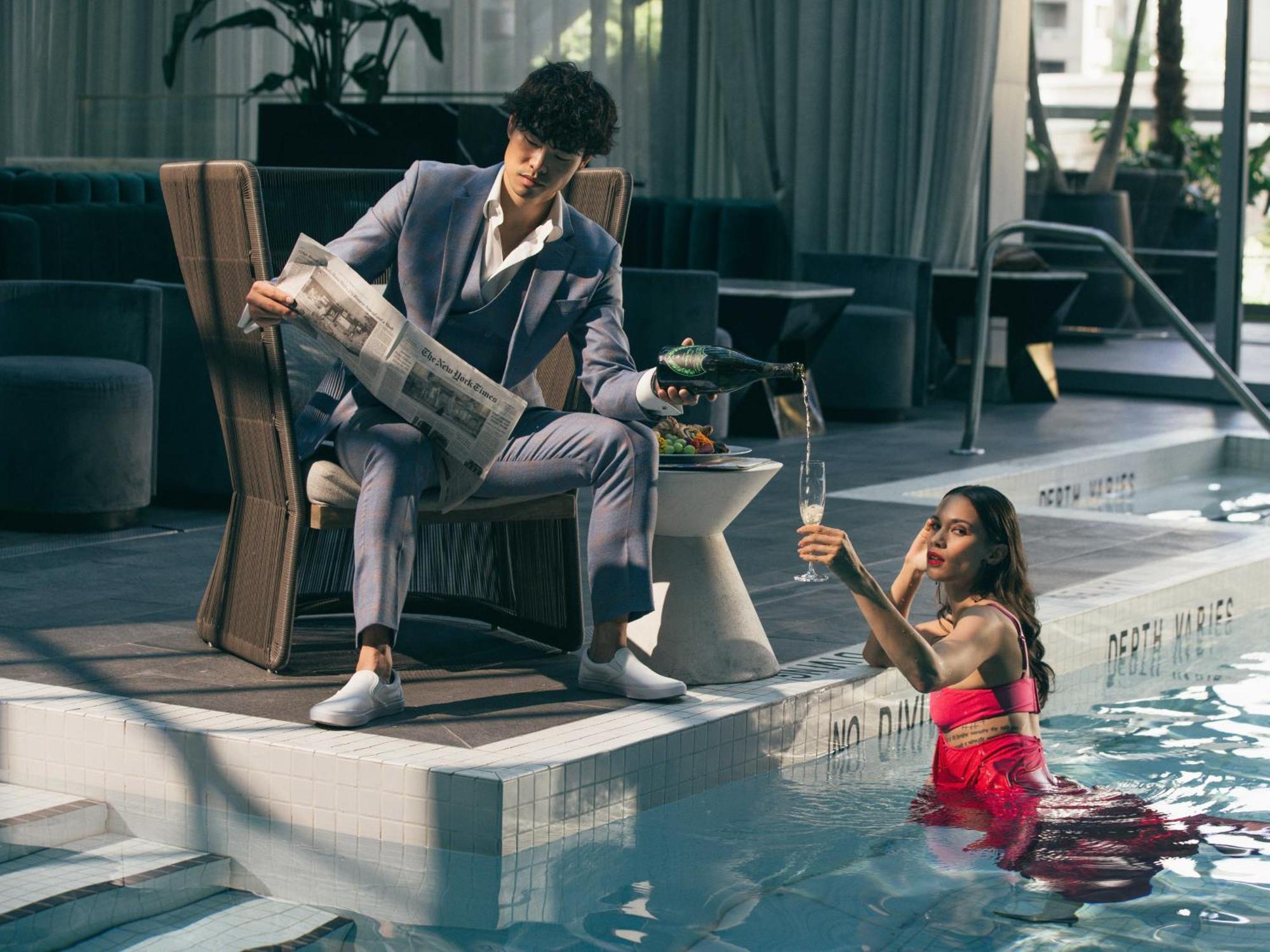 พาราด็อกซ์ โฮเทล แวนคูเวอร์ Hotel ภายนอก รูปภาพ